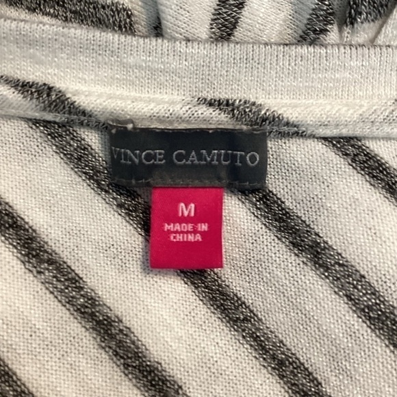 Vince Camuto Tunic Top Size M Gray Stripe - Picture 6 of 7
